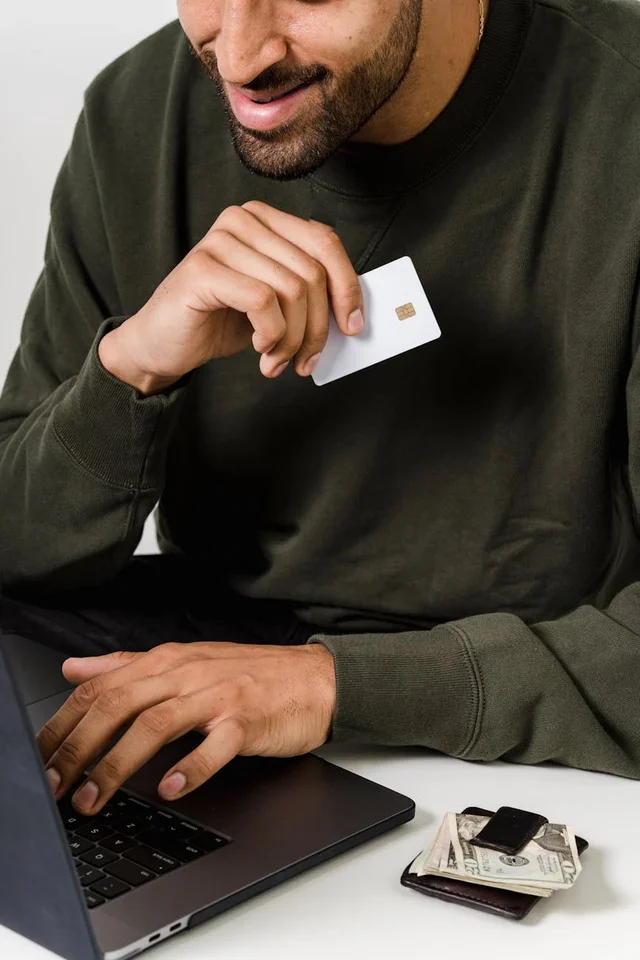 Как избежать мошенничества при оформлении займа онлайн