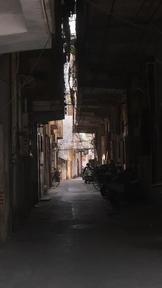 Почему займ на карту может идти долго: частые причины