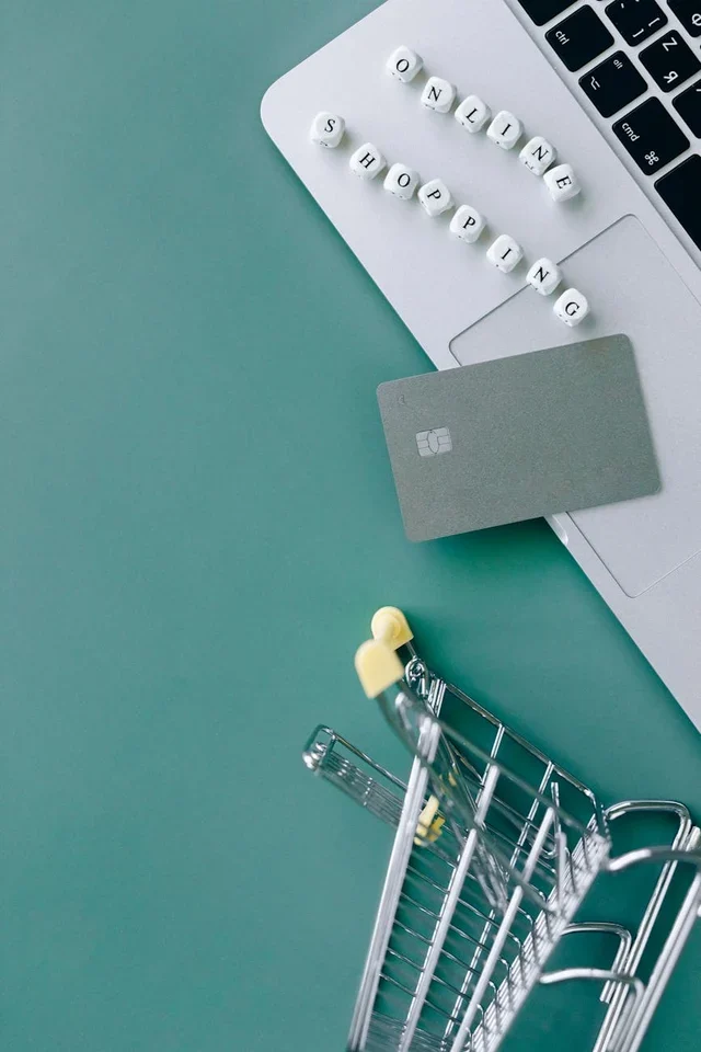 Займы под залог авто онлайн: условия и риски